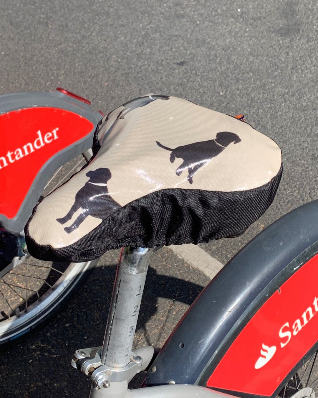 Black Labrador Waterproof Saddle Cover - Beige